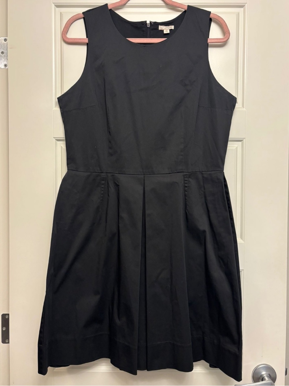 The Gap Classic Sleeveless Black Fit-and-Flare Dress